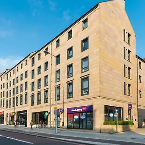 Daire Destiny Student - Shrubhill