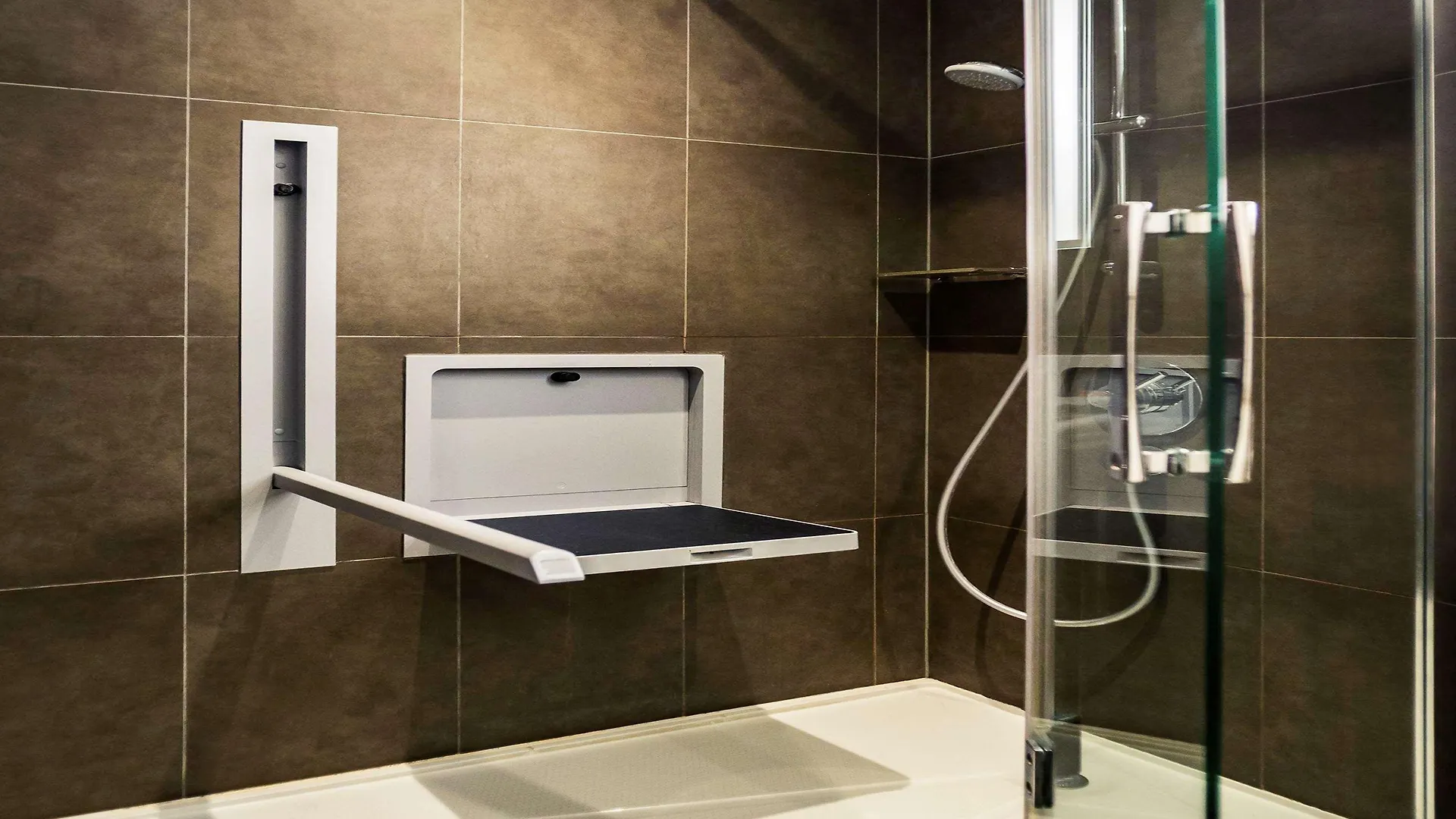 **** Otel Novotel London Excel Birleşik Krallık
