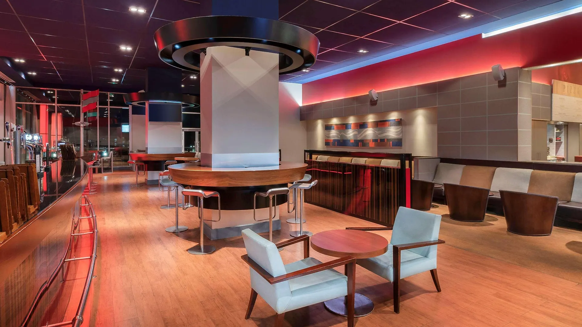 Novotel London Excel Otel