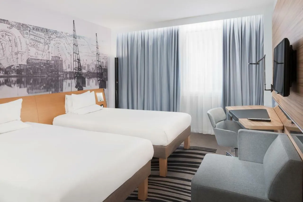 Novotel London Excel 4*,  Birleşik Krallık