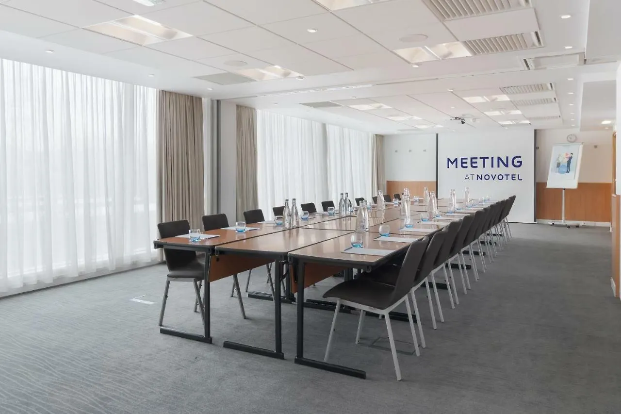 **** Szálloda Novotel London Excel Egyesült Királyság